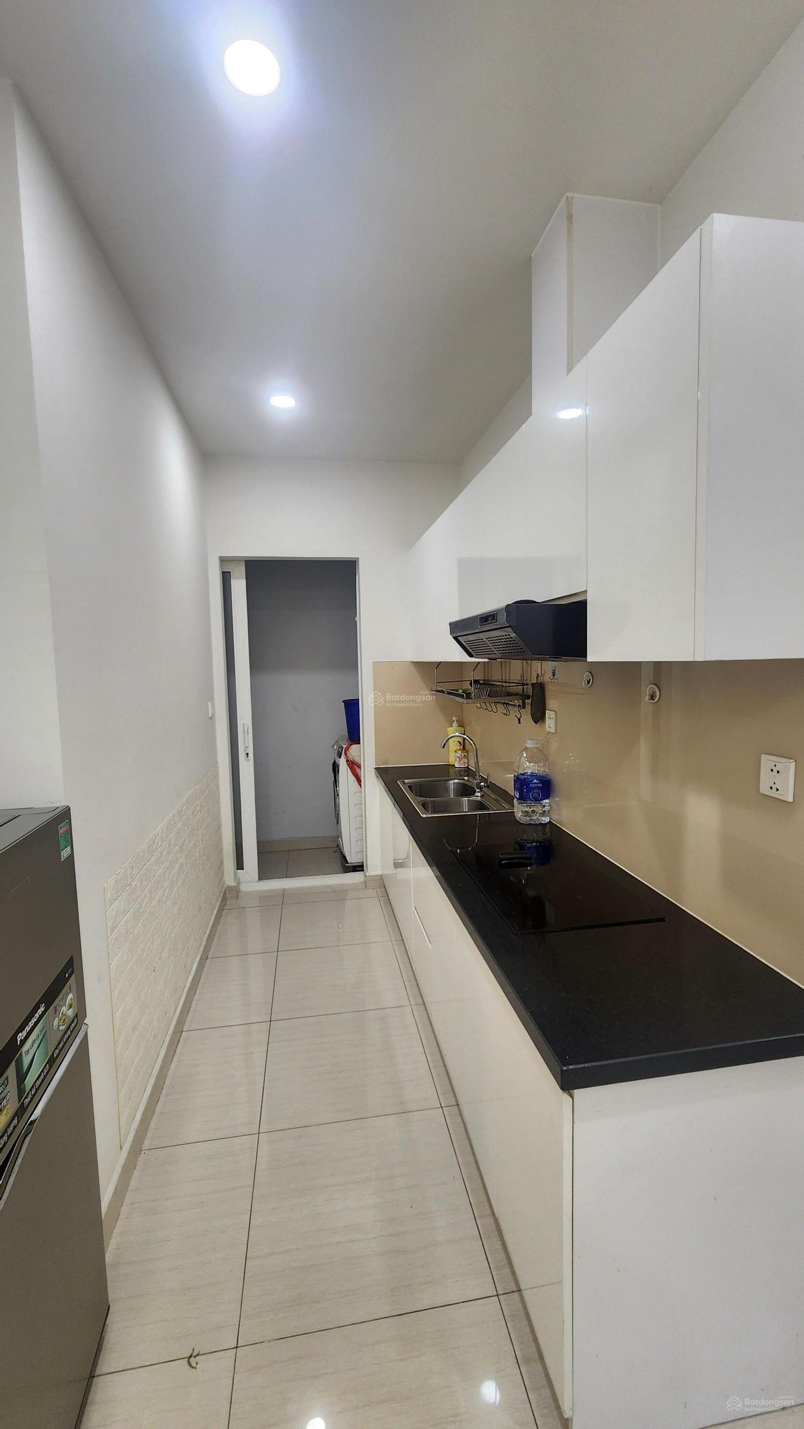 Em cần cho thuê ngay căn hộ 2 PN 2WC Moonlight Boulevard full nội thất 12tr/th