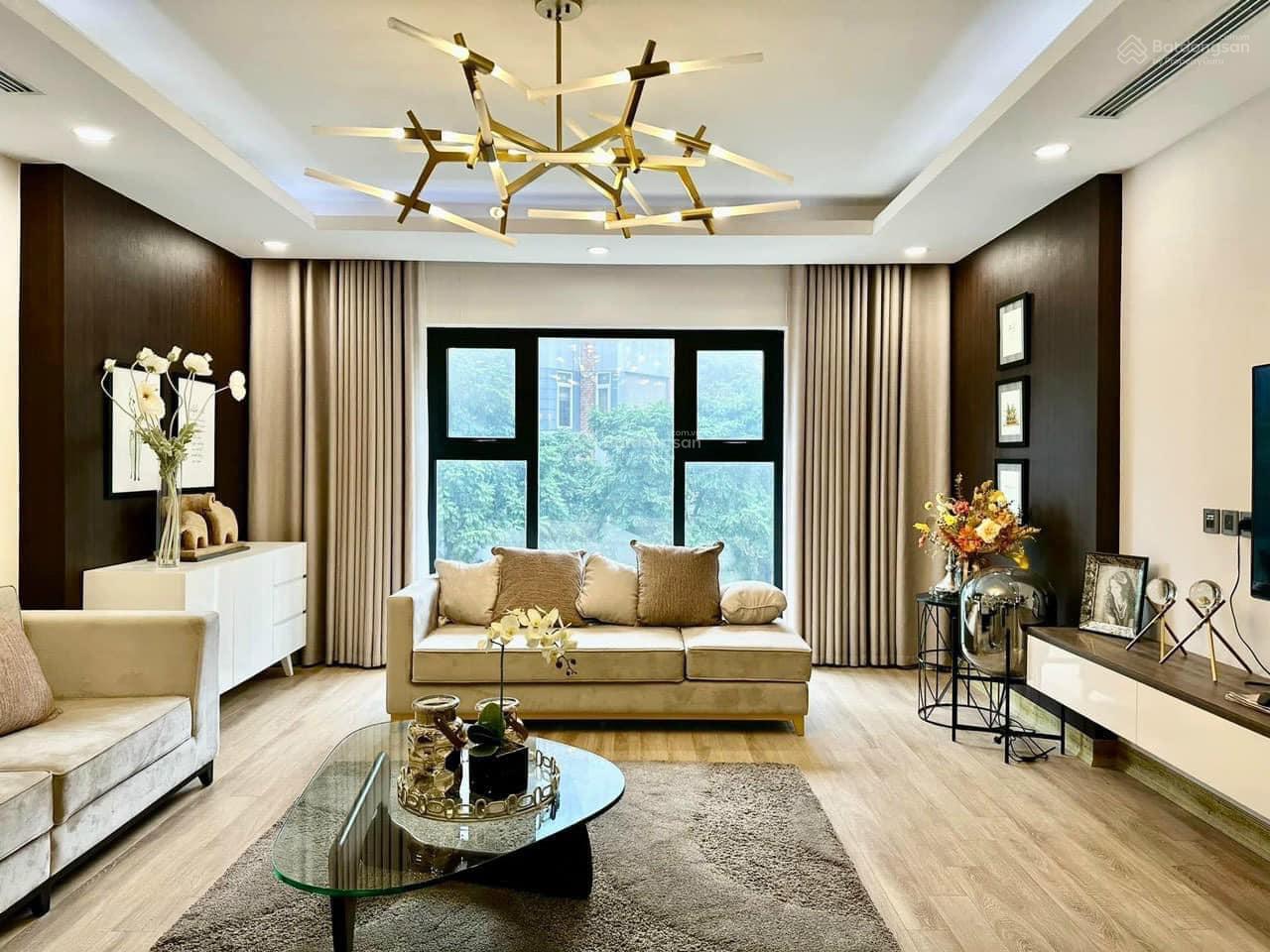 Bán gấp giá rẻ CH 3 PN 105 m2 full nội thất CC Hà Nội Paragon, Dịch Vọng, Cầu Giấy LH: 0906 241 ***