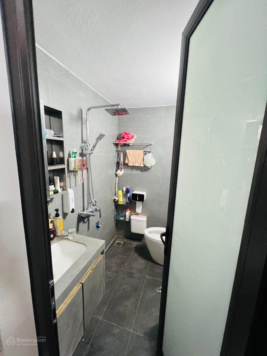 Bán nhà Phố Chính Kinh, Nhân Chính, Thanh Xuân, Hà Nội 60m2, 5 tầng, 13,2 tỷ bán gấp Bán nhà Phố Chính Kinh, Nhân Chính, Thanh Xuân, Hà Nội 60m2, 5 tầng, 13,2 tỷ bán gấp