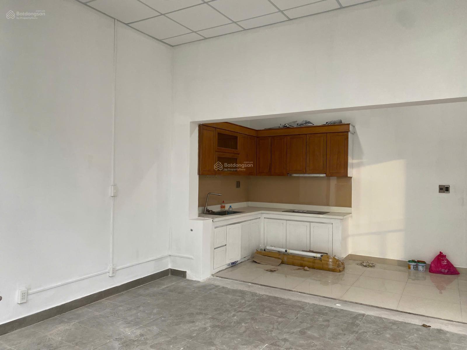 Chính chủ gửi thuê 60m2 văn phòng mới tại Sala giá 15 triệu