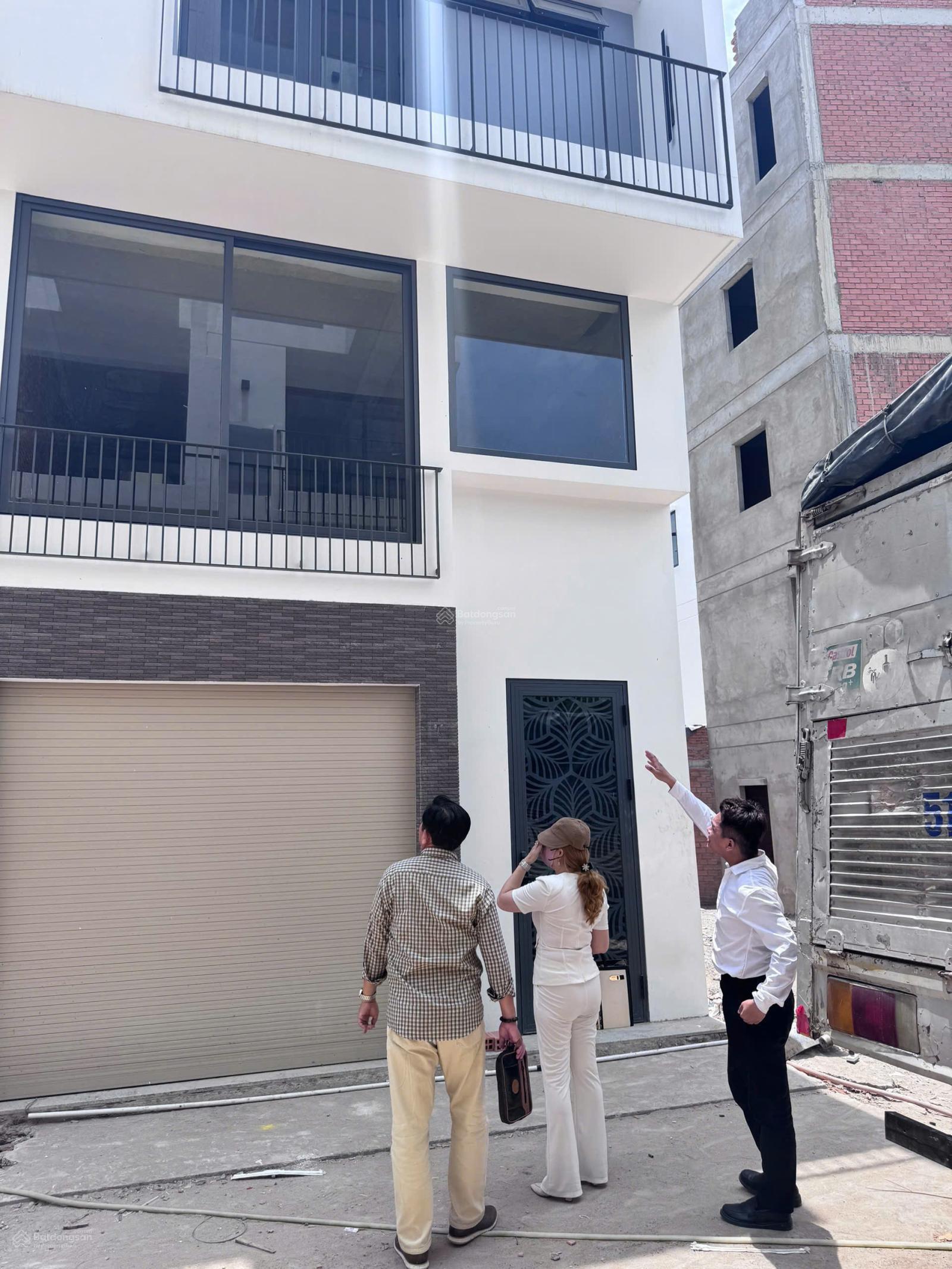 Bán nhà dự án Ny'ah Phú Định, Q8. DT = 5m x 8.75m, 5 lầu, nhỉnh 7 tỷ