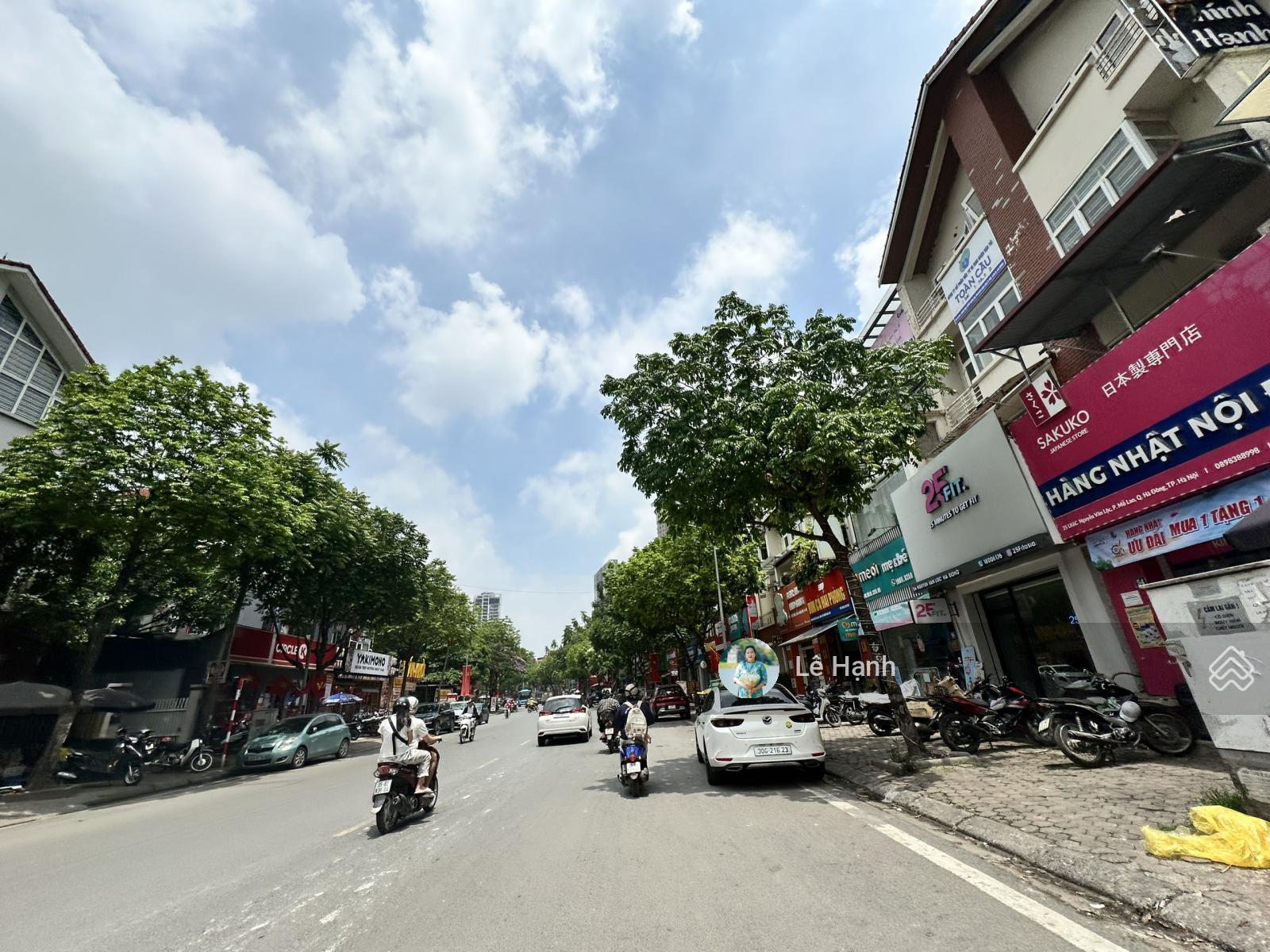 Bán liền kề Làng Việt Kiều Châu Âu, Mỗ Lao, kinh doanh, nhà đẹp ở ngay, 88m2 giá chỉ 27 tỷ