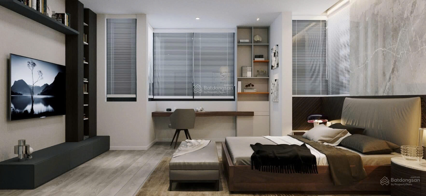 Bán nhà mặt tiền Lạc Long Quân, Phường 10, Tân Bình, (4*19m) có thang máy, chỉ hơn 15 tỷ