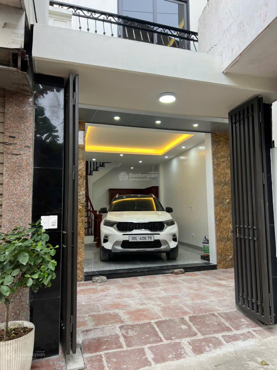 Nhà đẹp cạnh chợ, ôtô tránh(4.25tỷ - 4tầng) Đại Thành - Quốc Oai cách Yên Nghĩa HĐ 5 phút di chuyển Nhà đẹp cạnh chợ, ôtô tránh(4.25tỷ - 4tầng) Đại Thành - Quốc Oai cách Yên Nghĩa HĐ 5 phút di chuyển