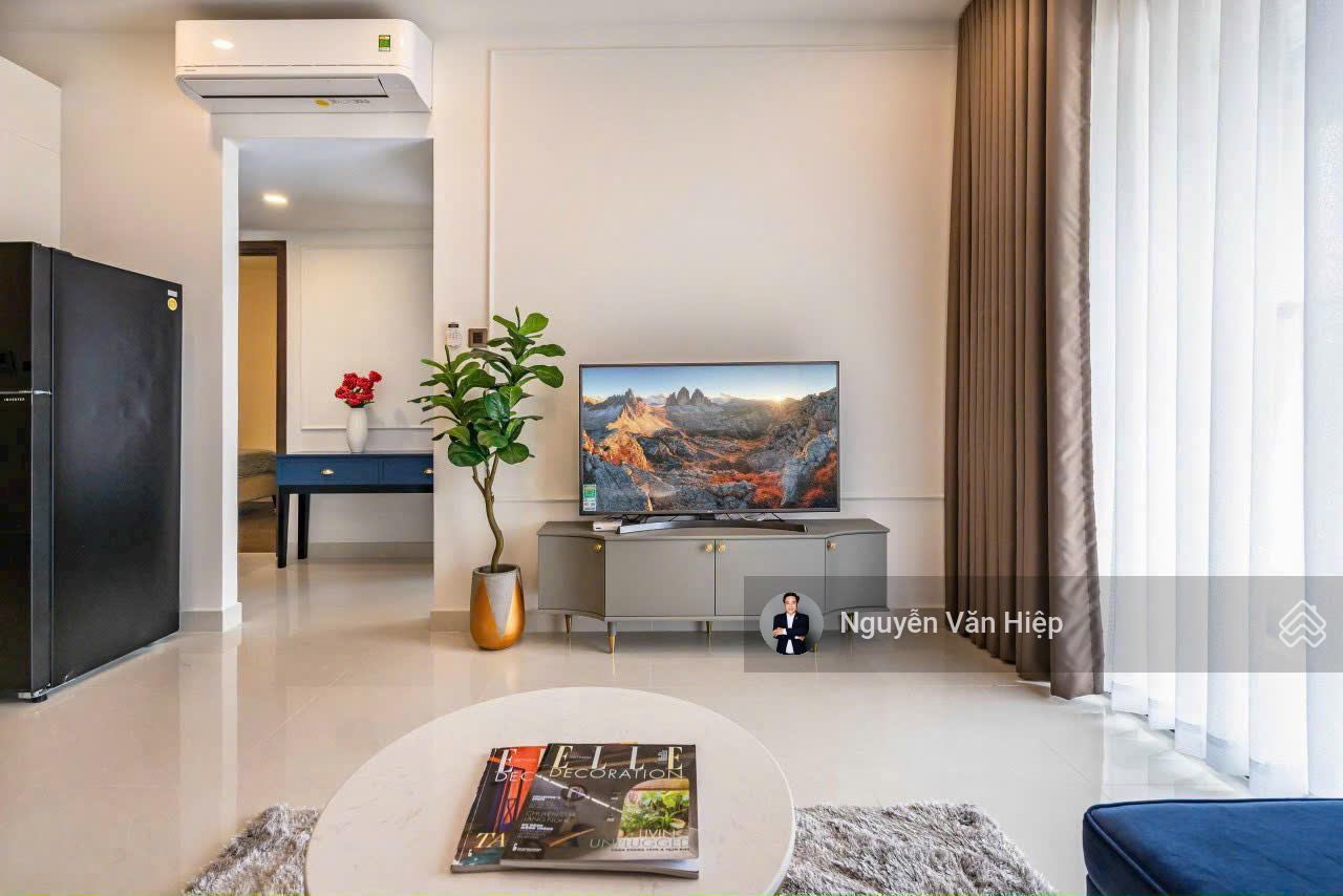 Cho thuê 2PN The Sun Avenue giá tốt 17 triệu/ tháng full nội thất, LH 0919 556 ***