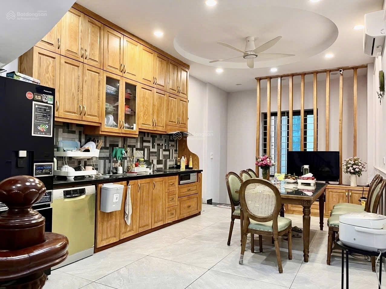 60 M2*5T* 11.88 TỶ NGÃ 4 MINH KHAI KIM NGƯU TAM TRINH, HOÀNG MAI, 0985 818 ***. 60 M2*5T* 11.88 TỶ NGÃ 4 MINH KHAI KIM NGƯU TAM TRINH, HOÀNG MAI, 0985 818 ***.
