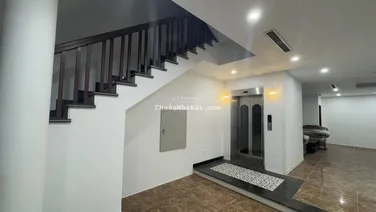 Bán nhà diện tích 110m2, 8 tầng thang máy, mặt tiền 6m, tại phố Trần Hưng Đạo, Hoàn Kiếm, giá 56 tỷ