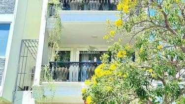 Cho thuê nhà 4 phòng ngủ full nội thất khu Hà Quang 2 giá 23 triệu/th
