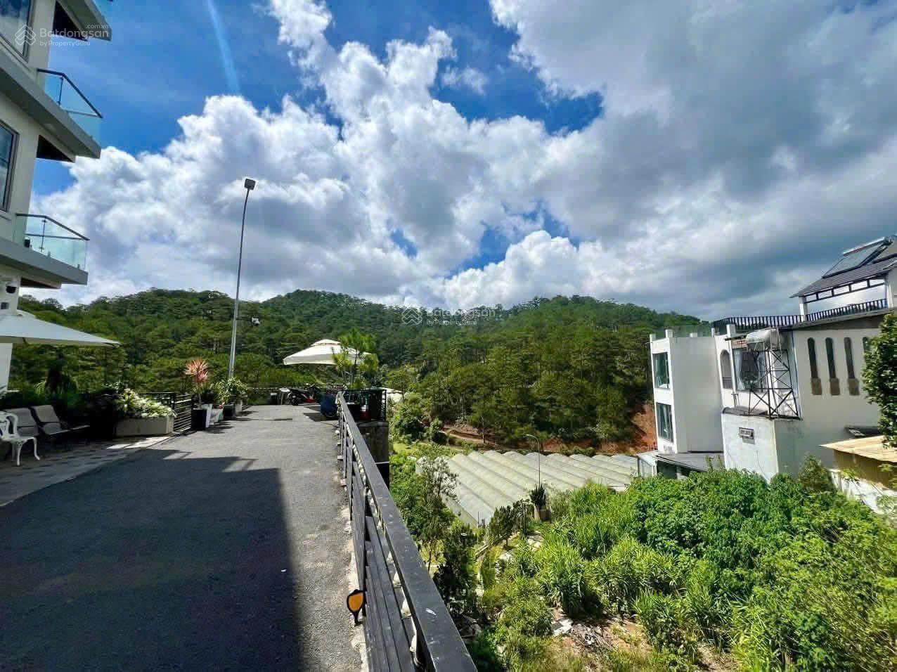 ĐẤT XÂY KHÁCH SẠN ĐƯỜNG HOÀNG HOA THÁM, VIEW CỰC ĐẸP, ĐÃ CÓ BẢN VẼ & GPXD. GIÁ 9.1 TỶ