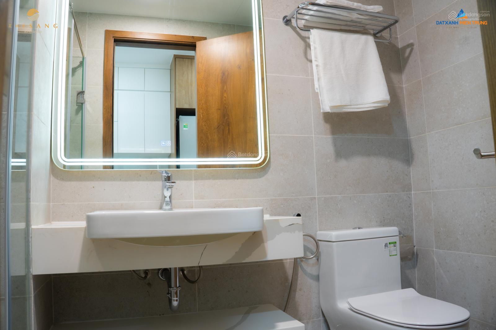 Bán nhanh căn hộ cao cấp 2PN, 82.6m2, giá mềm, cho thuê tốt gần biển Mỹ Khê