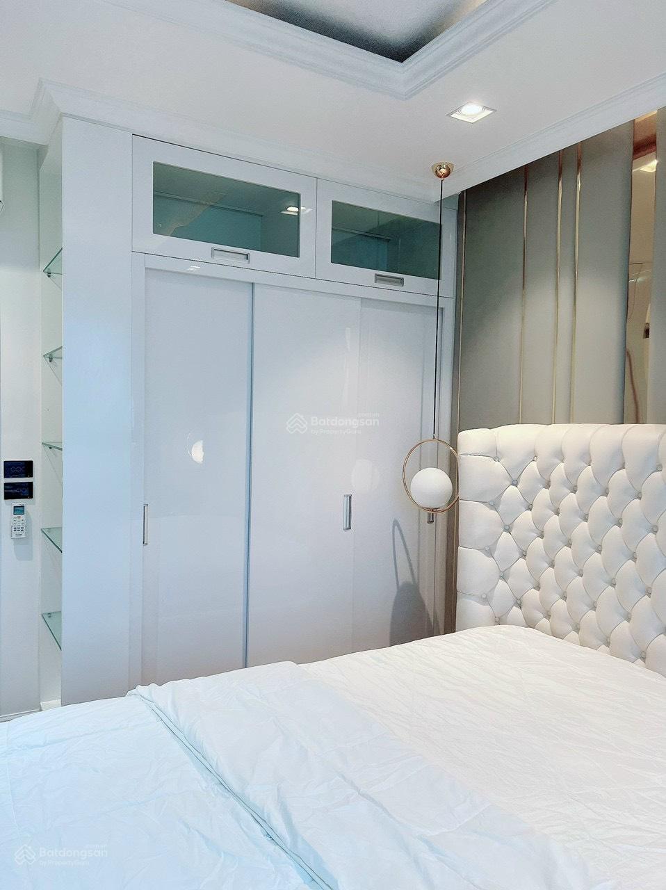 Cho thuê Copac Square view cao thoáng mát nhà sạch đẹp, 90m2 2pn 2wc full. Giá 15 triệu/tháng .