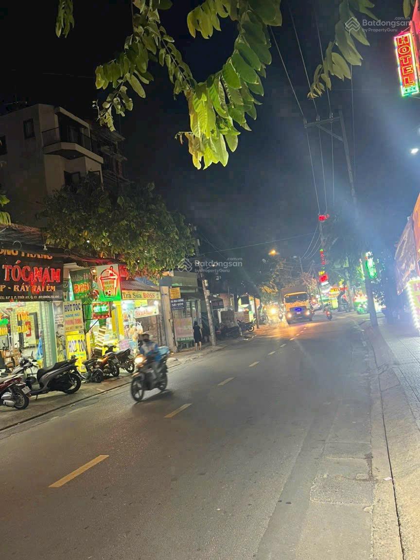 Bán nhà MT Phạm Văn Bạch ph12, DT: 4x15 gác lững , giá : 10,2 tỷ TL, LH : 0909 957 ***
