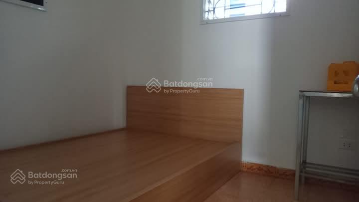 Cho thuê phòng trọ phú diễn . Dt.15 m2 kk . Độc lâp. Giá thuê 2,2 tr / 1 tháng