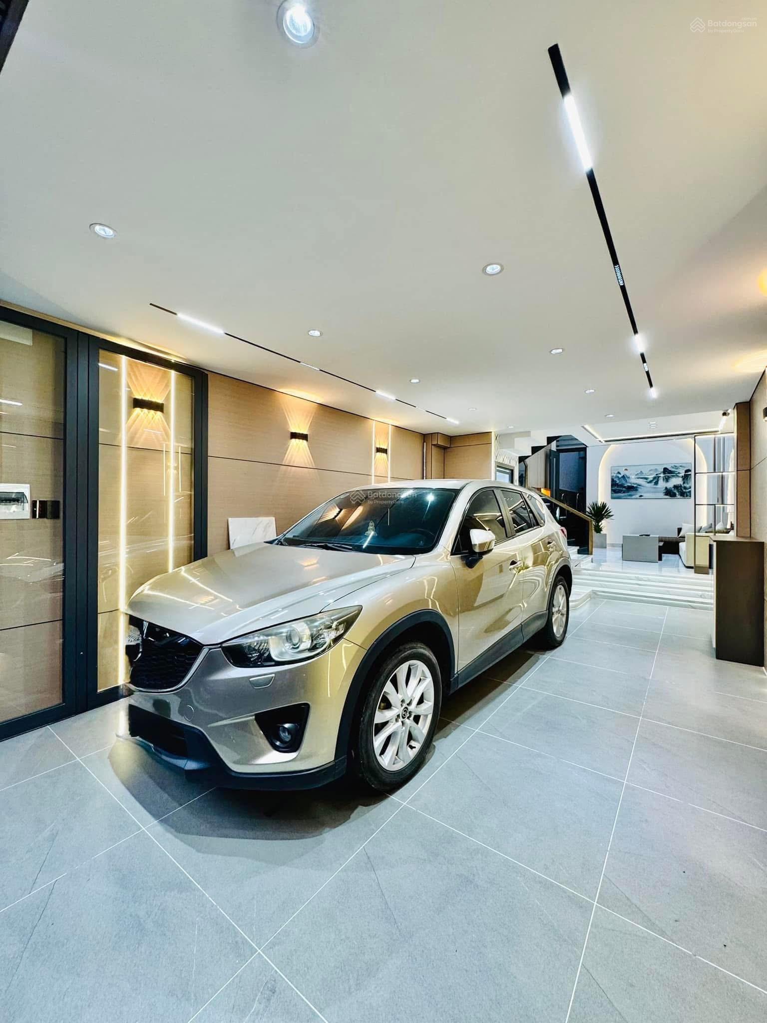 Nhà ngộp 4Tỷ280/86.9m2 ngay Nguyễn Đình Chiểu - P.Đa Kao -Quận 1 đang cho thuê 30 triệu. Gần ĐH Mở