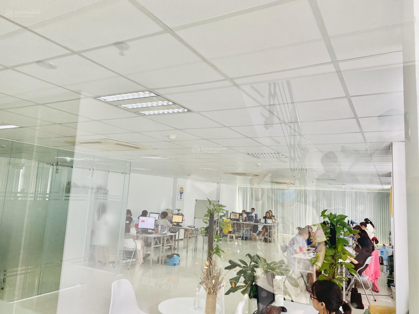 Cho thuê sàn văn phòng diện tích 200m² tại số 460 Khương Đình - Thanh Xuân