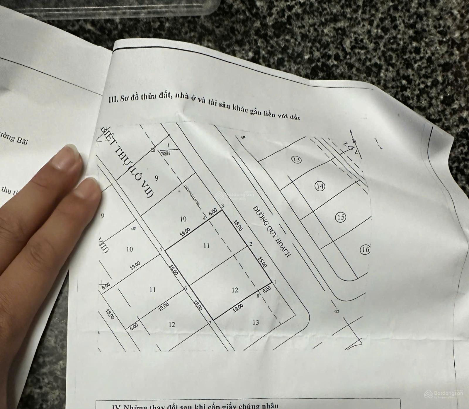 Bán gấp cặp ô BT nằm ngay chợ Cái Dăm - Bãi Cháy. LH em Hương 0915 069 ***