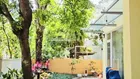 Cuộc sống yên tĩnh cùng căn biệt thự sân vườn tại Việt Hưng, DT 209m2, MT 11m, nhiều cây thoáng mát