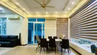 Giá tốt, đầu tư, bán biệt thự Việt Hưng, DT 325m2, MT 20m, vỉa hè, sân vườn, ô tô đỗ. Giá 52tỷ