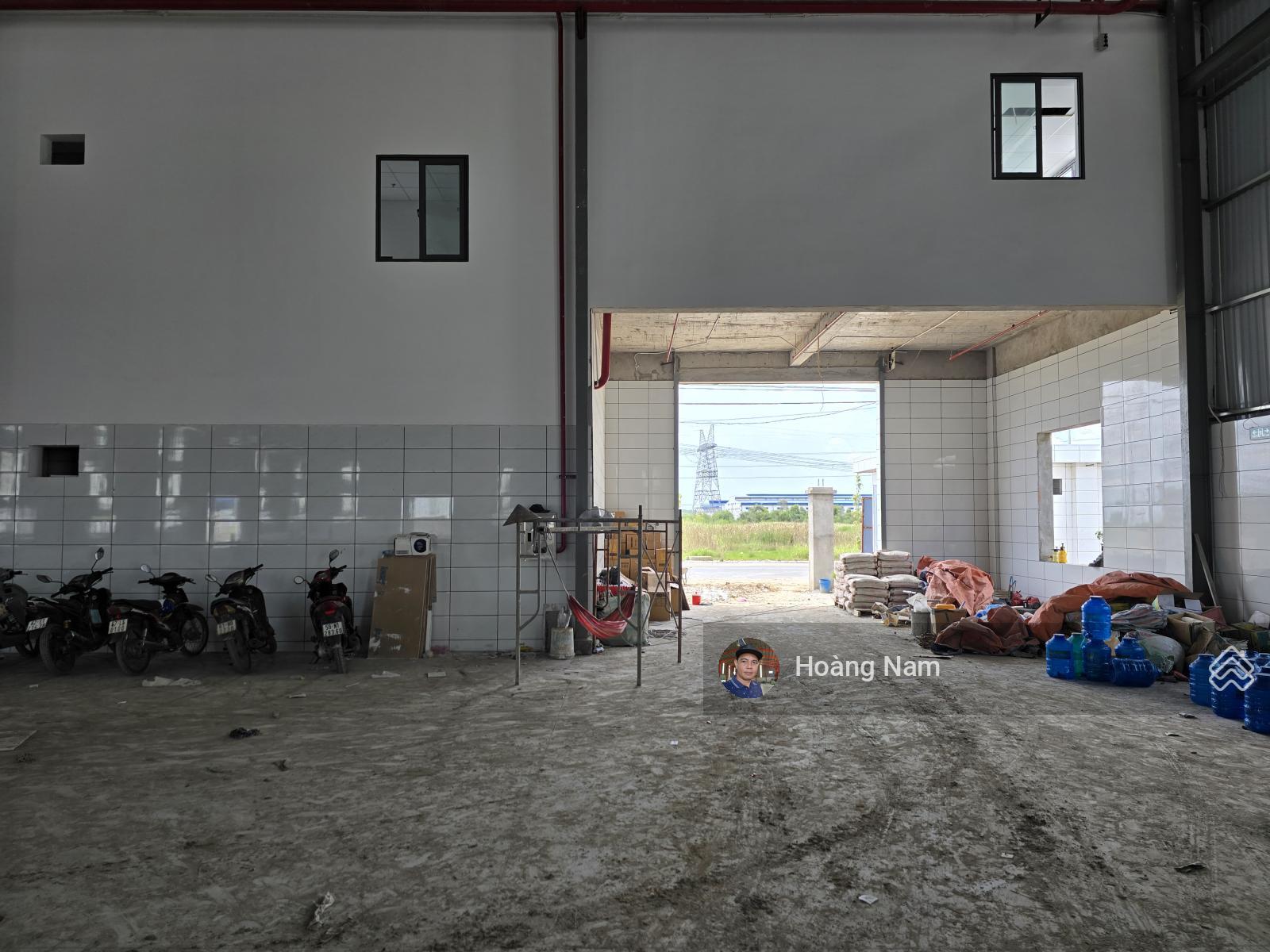 Bán xưởng 3000m2. Mới 98%. KCN Đức Hòa Long An. Giá tốt. Bàn giao ngay