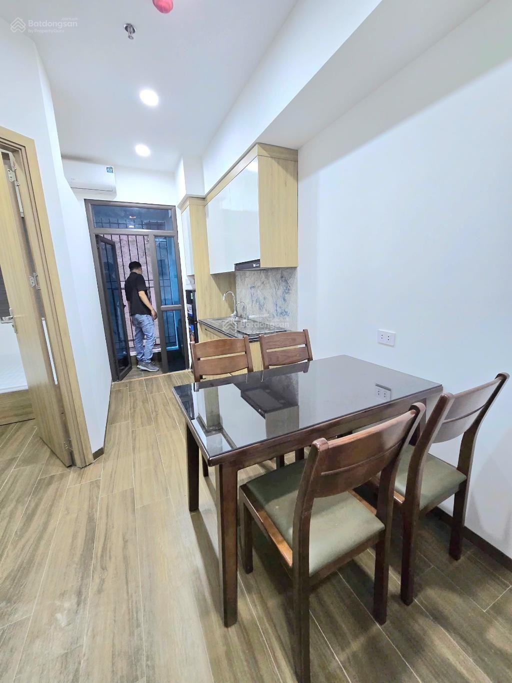 Mai Dịch - Cầu Giấy 100m2 x 9T, MT: 6.8m + căn hộ dịch vụ cao cấp phố Doãn Kế Thiện - 9 tầng