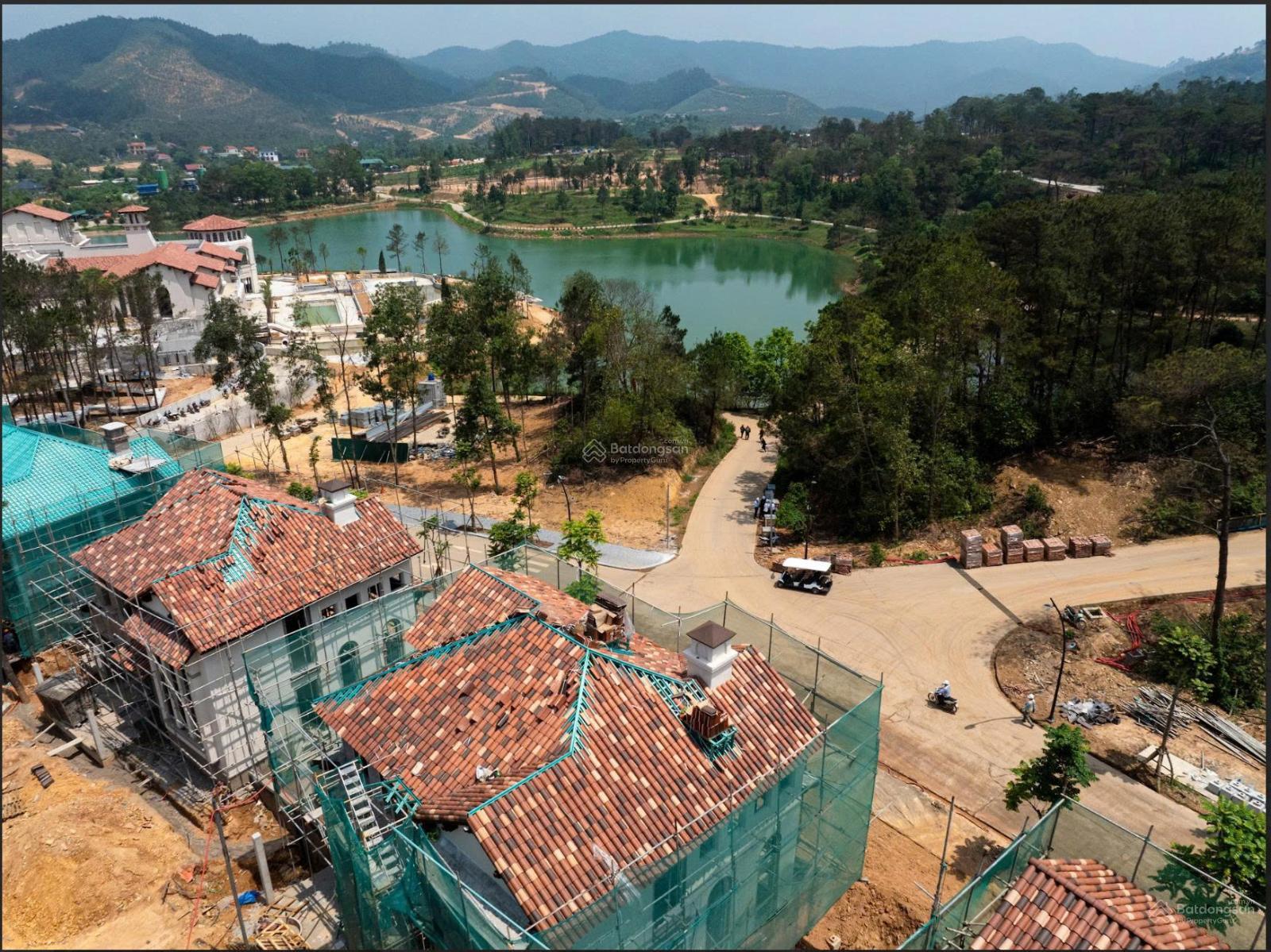 Bán đơn lập 5PN Thanh Xuân Valley, cạnh hồ và Coutry Club, tựa rừng thông, hưởng tiện ích khép kín