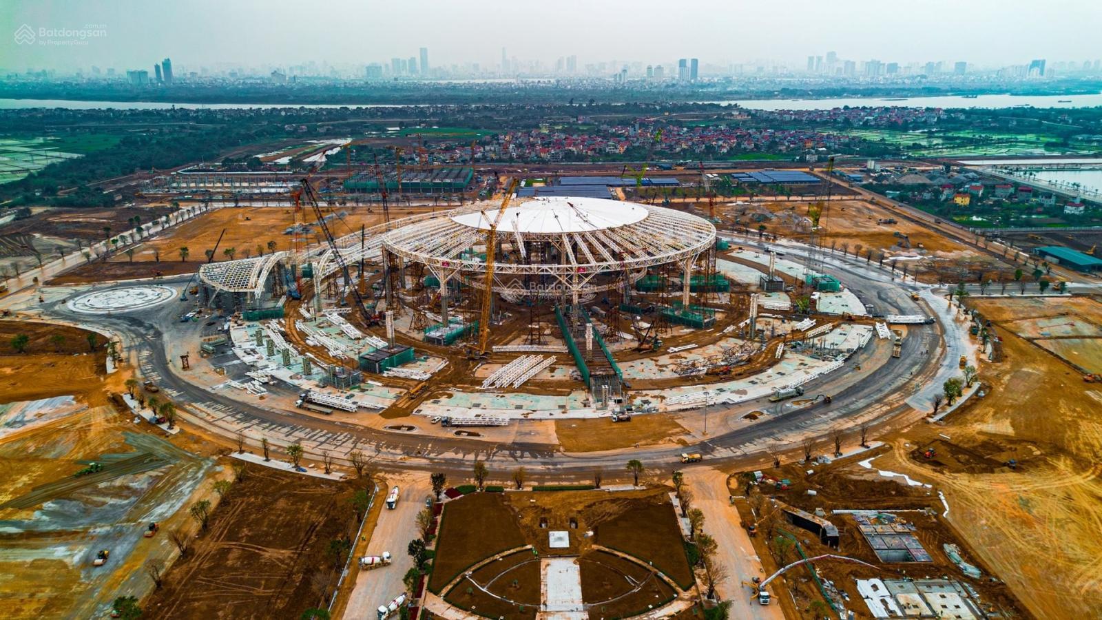 Cần tiền bán gấp Vinhomes Cổ Loa khu Thiên Nga 63m2 giá 21,5 tỷ 0339 621 ***