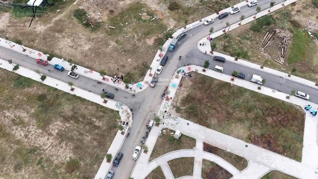 Chính chủ bán lô đất đấu giá LK69 và LK68 Tráng Việt, Mê Linh Cách Vành Đai 4 cầu Thượng 2km Chính chủ bán lô đất đấu giá LK69 và LK68 Tráng Việt, Mê Linh Cách Vành Đai 4 cầu Thượng 2km