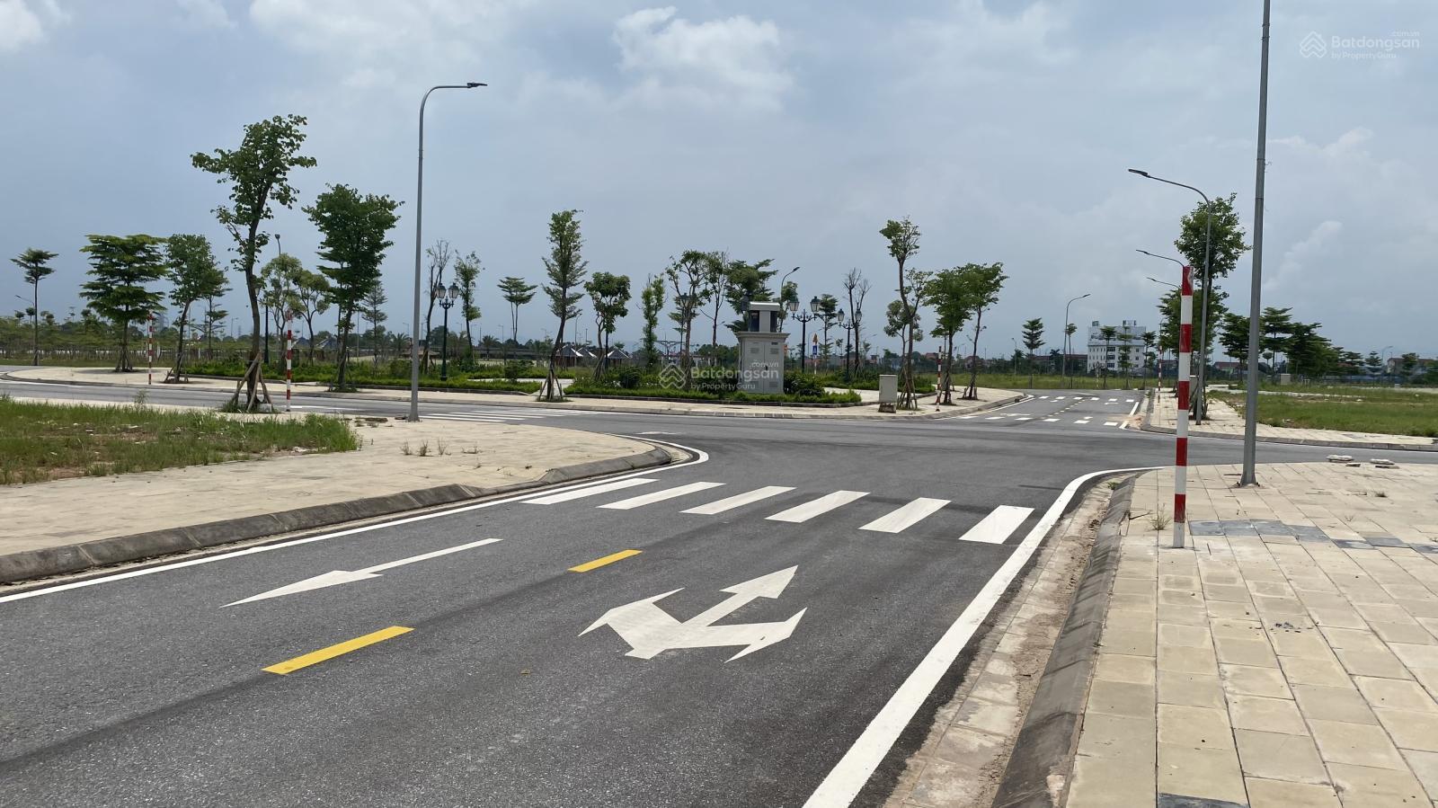 Bán đất nền tại khu đô thị Yên Bình Xanh Phổ Yên, Thái Nguyên đối diện TTTM Lotte. Giá cực tốt