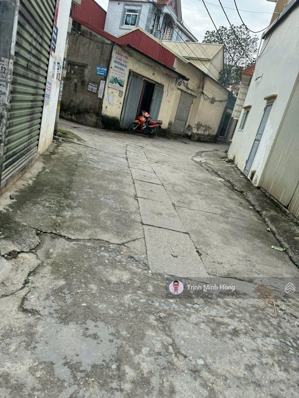 Bán 54m2 đất xã Tam Hiệp huyện Phúc Thọ. Khu trung tâm đông dân, cách đường trục chính 50m. SĐCC