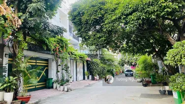 Bán biệt thự 215 Nguyễn Văn Hưởng, P. Thảo Điền, Quận 2| 379.3m2| 237tr/m2| Tường Villa 0934 161 ***