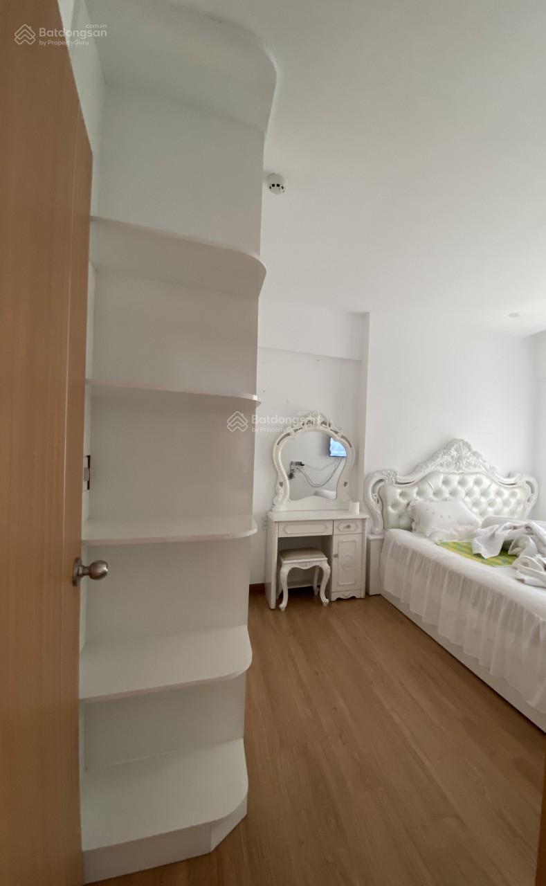 Cần bán căn hộ Conic Riverside, Quận 8, 73m2, căn góc. Giá 2,9 tỷ. Liên hệ: 0933 666 *** E. Đức