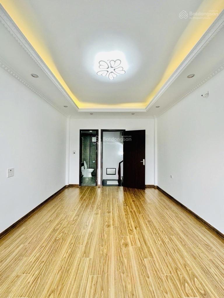 Bán gấp nhà khu vực Mỹ Đình, Lê Quang Đạo kéo dài, tài chính 5 tỷ, 35m2, 5T, nhà mới koong Bán gấp nhà khu vực Mỹ Đình, Lê Quang Đạo kéo dài, tài chính 5 tỷ, 35m2, 5T, nhà mới koong
