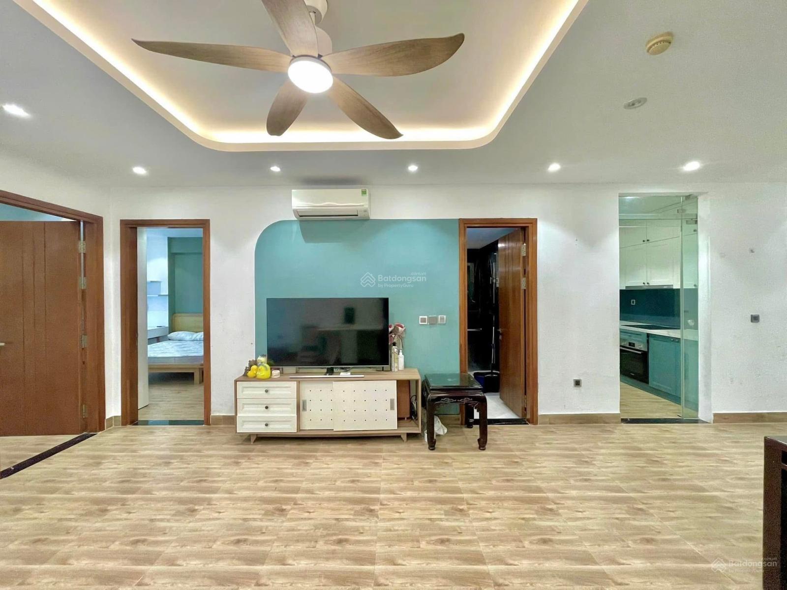 Bán căn hộ 3PN The Link Ciputra 114m2 view công viên, giá 9.9 tỷ. Lh: 0917 673 ***