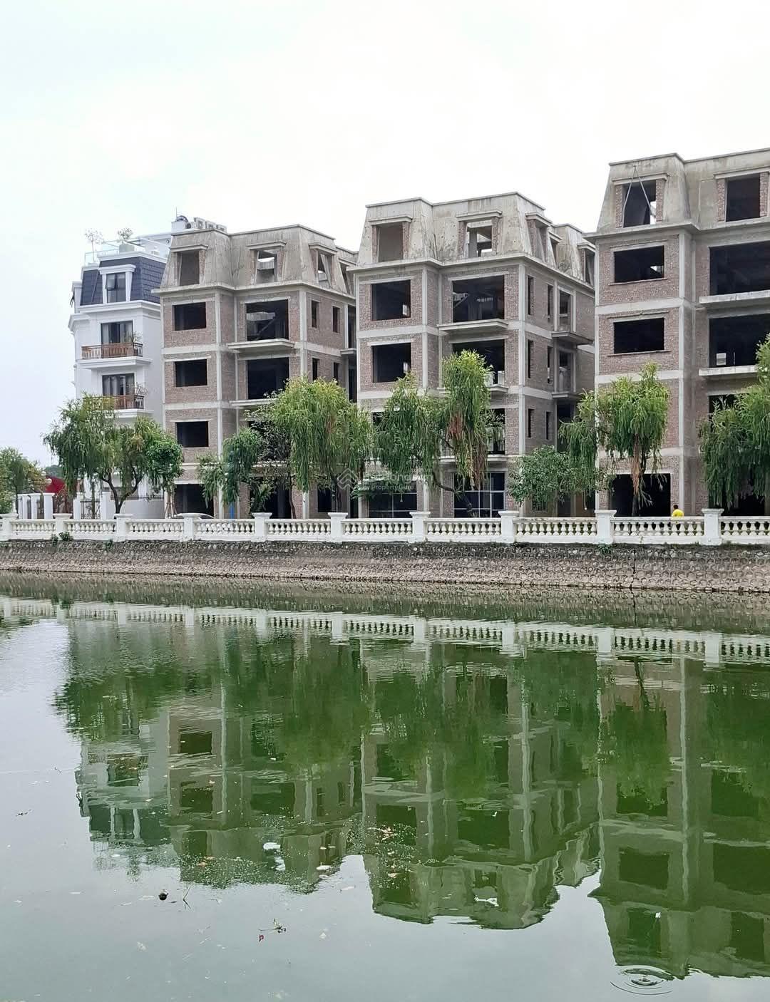 Cần bán biệt thự Lideco, DT 280m thoáng trước sau, trục đường to kinh doanh tốt, giá 35 tỷ