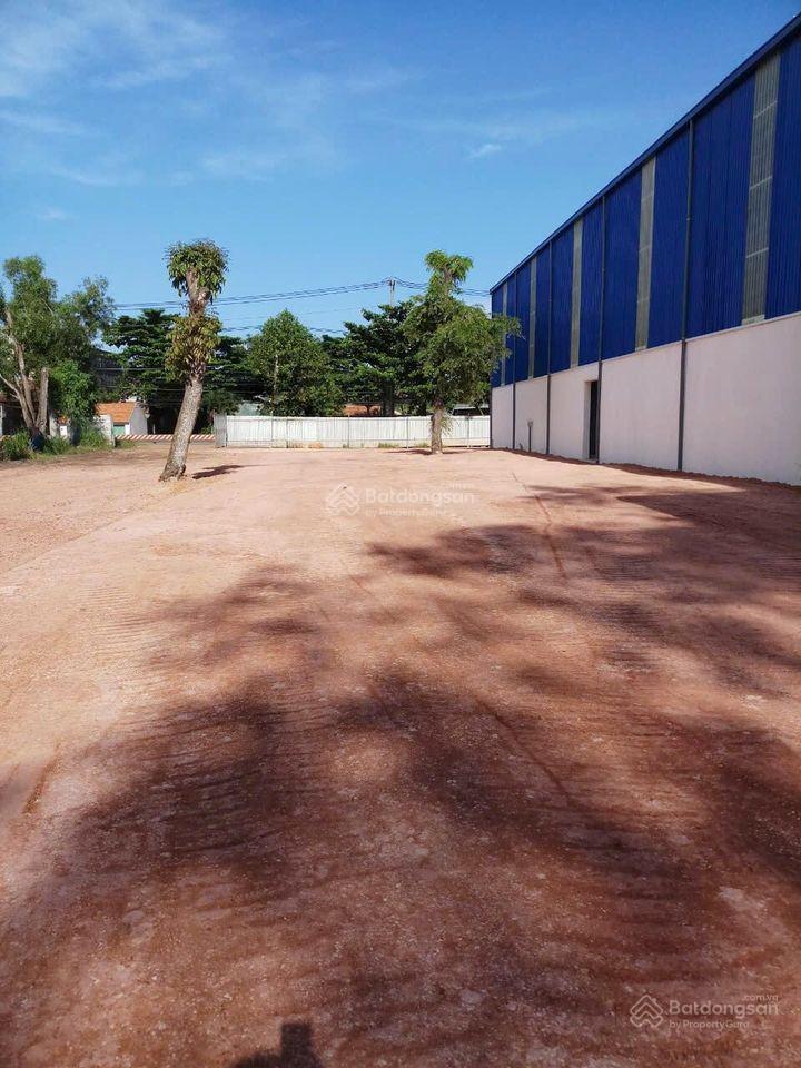 Cho thuê 1000m2 (Kho) + 200m2 (Sân) - 85 triệu/th đường Hồ Ngọc Lãm - cont40f vào tới kho Cho thuê 1000m2 (Kho) + 200m2 (Sân) - 85 triệu/th đường Hồ Ngọc Lãm - cont40f vào tới kho