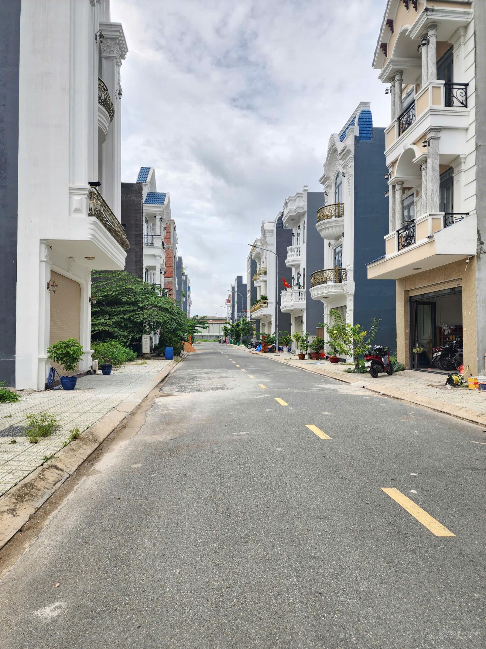 Bán đất KDC The Sun City gần vòng xoay An Phú 1km, P. An Phú, TP. Thuận An Bán đất KDC The Sun City gần vòng xoay An Phú 1km, P. An Phú, TP. Thuận An