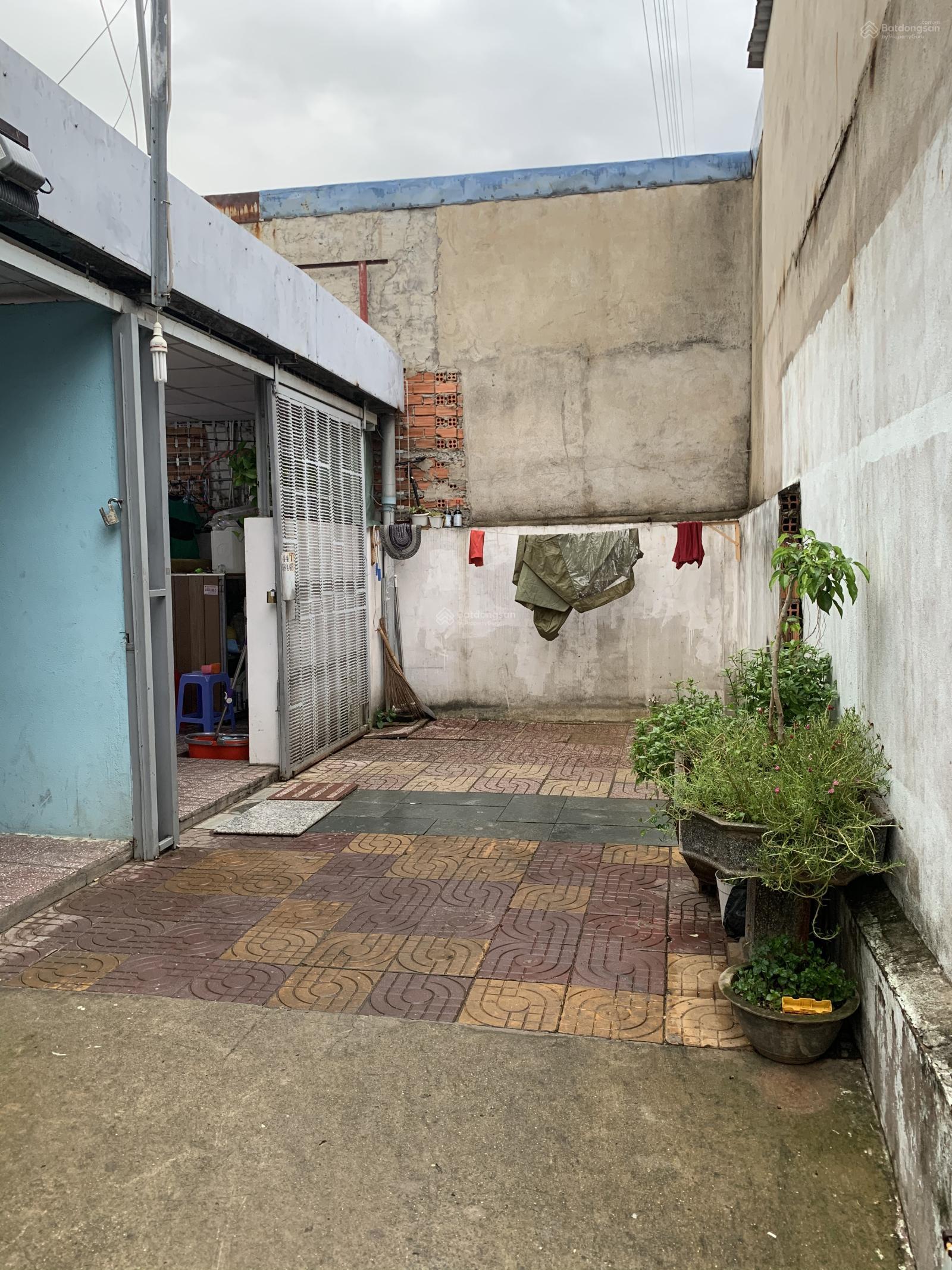 còn 1 căn nhà trệt lửng giá tốt ngay BV, đường 16 P.Linh Trung, Thủ Đức DTSD: 4x16m chỉ 3.1 tỉ còn 1 căn nhà trệt lửng giá tốt ngay BV, đường 16 P.Linh Trung, Thủ Đức DTSD: 4x16m chỉ 3.1 tỉ