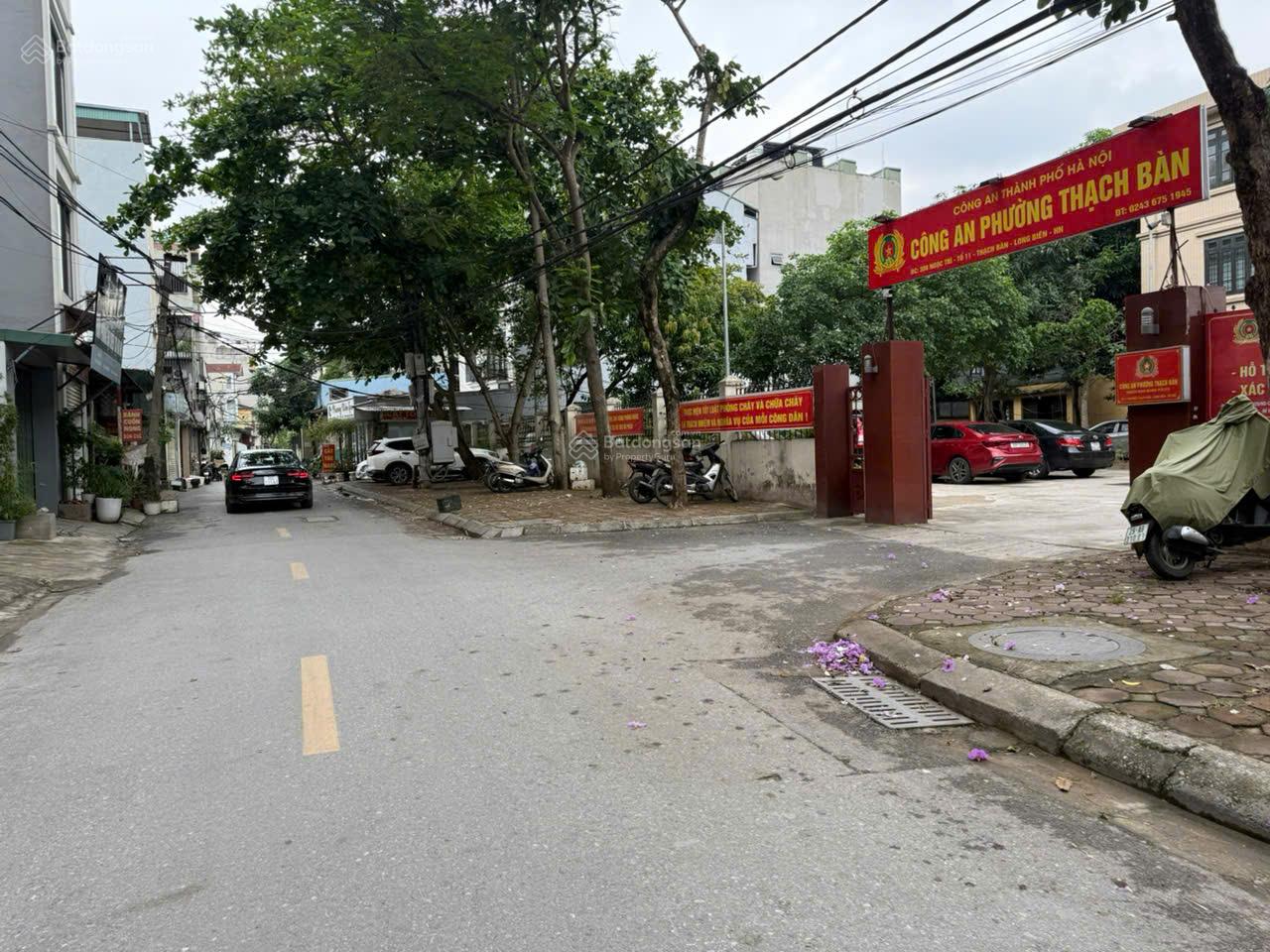 Cần bán đất mặt phố Ngọc Trì Long Biên Hà Nội