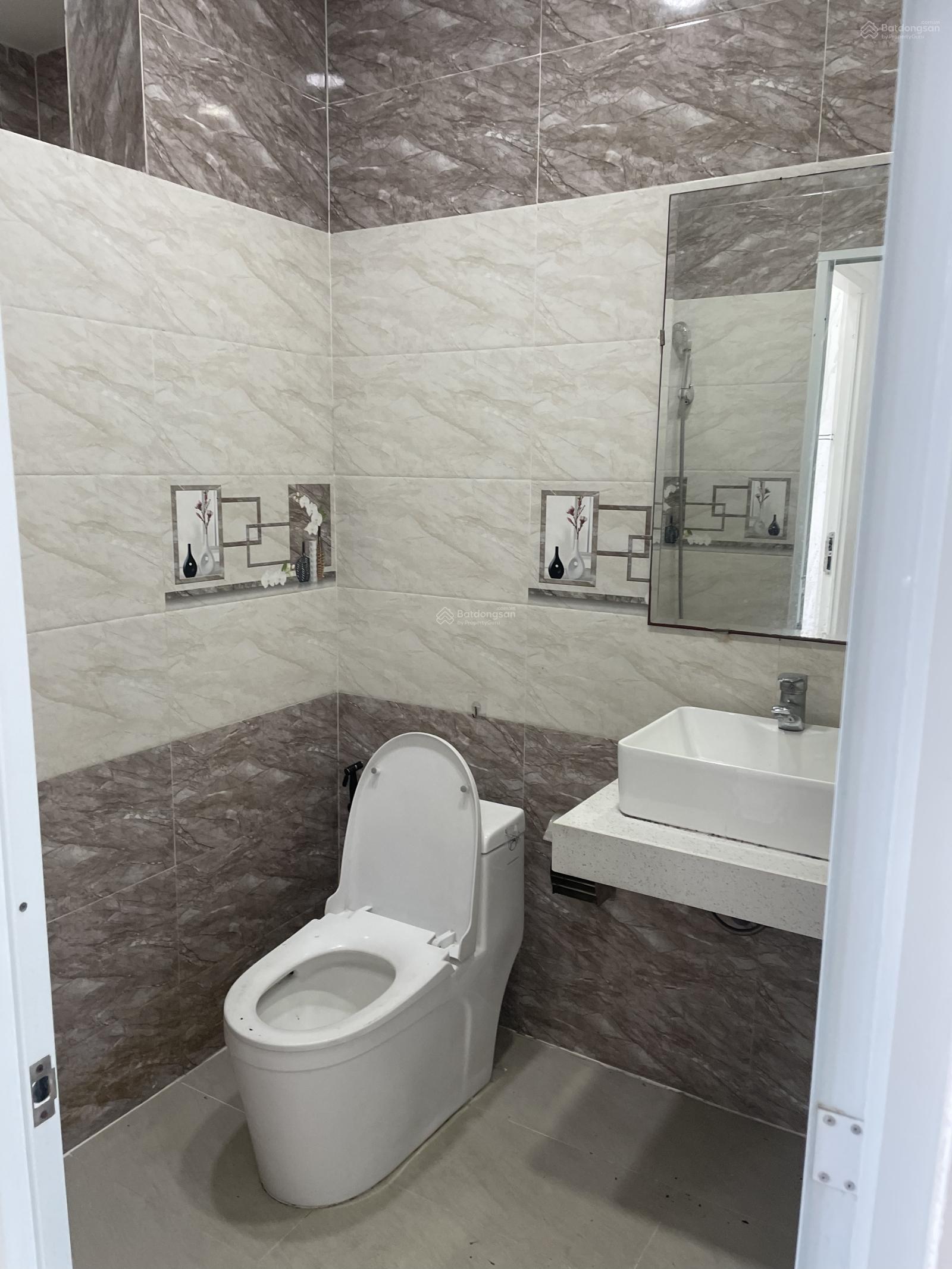 Bán NR 4PN, 4WC, 75m2 tại dự án Phúc An City, 2,6 tỷ