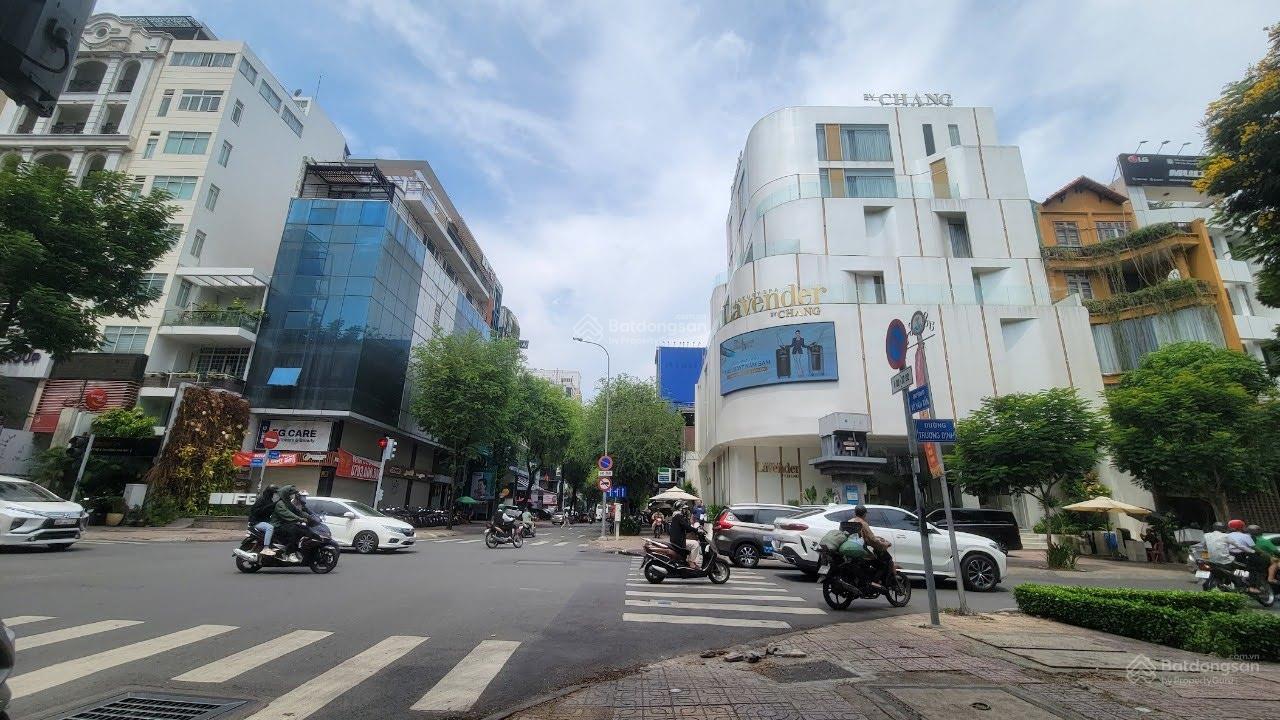 Bán nhà C4 góc - 2MT đang cho quán cafe thuê Mạc Đĩnh Chi 5x20m HĐT: 120tr/tháng giá: 35 tỷ