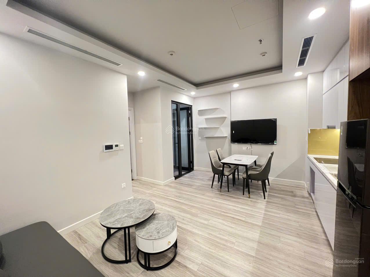 Chính chủ cho thuê căn 2 ngủ 1wc đủ đồ 65m2 tại BRG 25 Lê Văn Lương giá 19.5 triệu. 0917 748 *** Chính chủ cho thuê căn 2 ngủ 1wc đủ đồ 65m2 tại BRG 25 Lê Văn Lương giá 19.5 triệu. 0917 748 ***