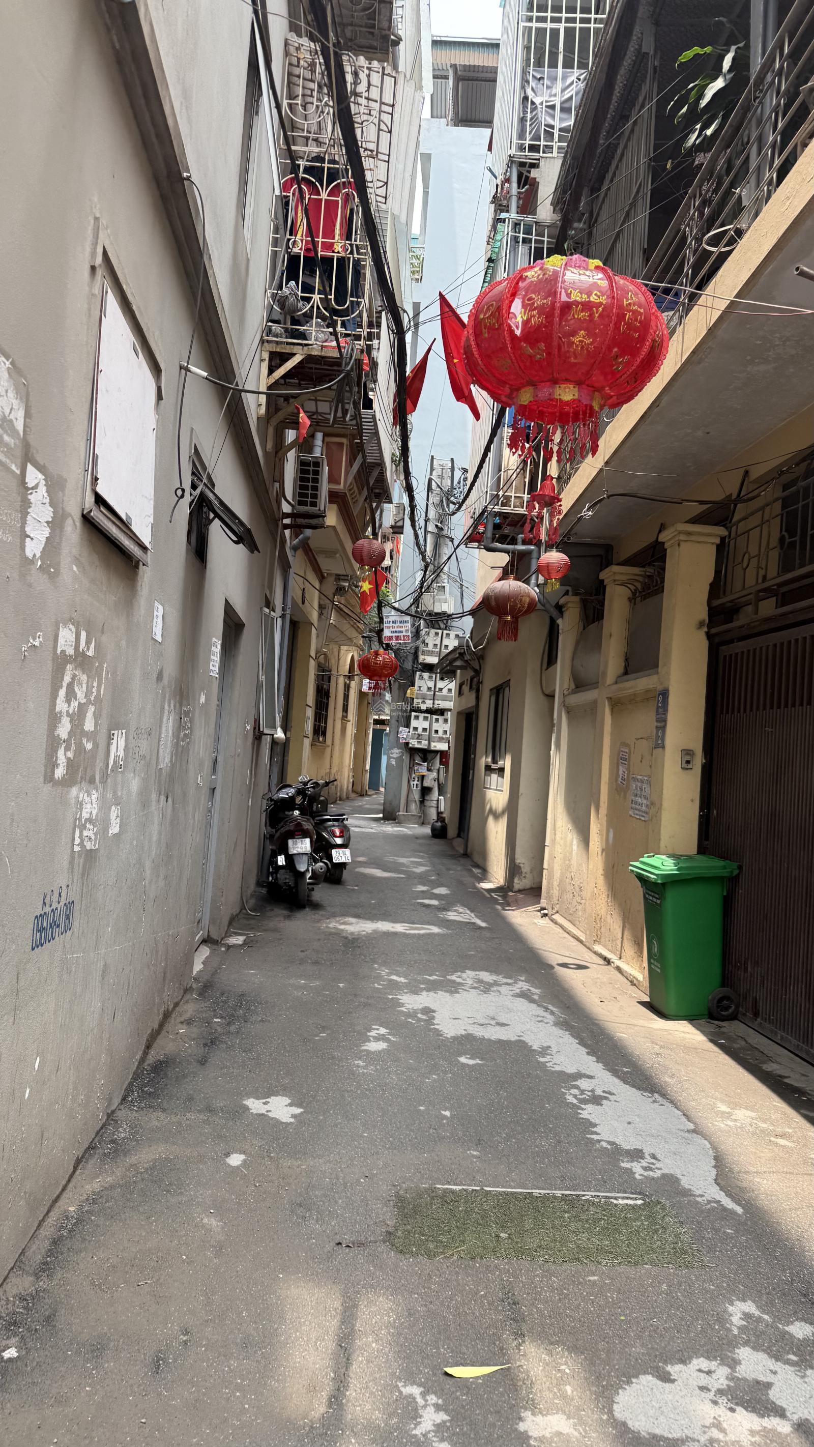 Bán đất Miếu Đầm, chia lô hay xây CCMN quá đẹp, 106m, mt 8m, ô tô dừng đỗ cách 80m, chỉ 16.5 tỷ