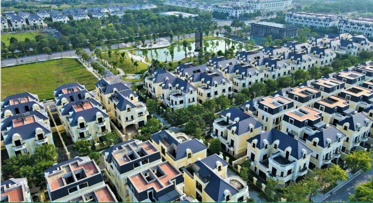 Chính chủ bán cắt lỗ căn liền kề diện tích 120 m2 giá bán 21,4 tỷ mặt tiền 8m lòng đường 13 m2