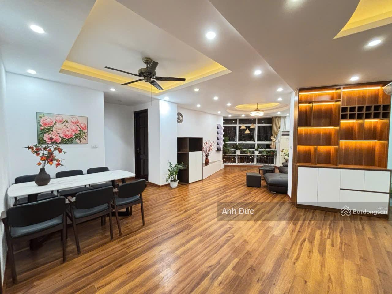 Bán gấp căn hộ Tràng An Complex, 8 tỷ, 88m2, 2PN, 2WC, ở Nghĩa Đô, Cầu Giấy, Hà Nội