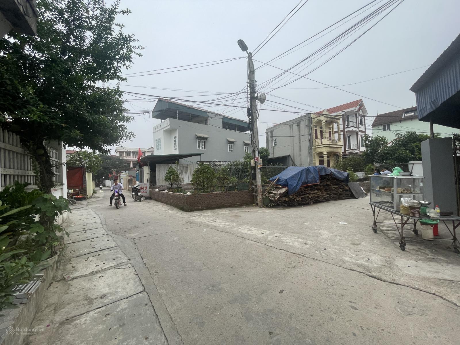 Bán lô góc full thổ cư, trục chính làng kinh doanh tại Yên Vinh Thanh Lâm Mê Linh HN