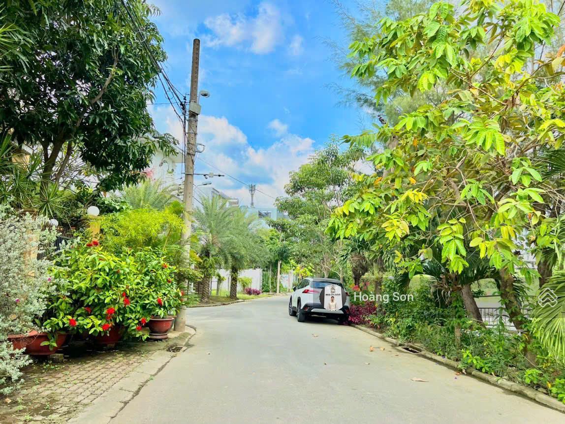 Cần bán lô đất 8x20m KDC Phú Thuận, Quận 7, gần Phú Mỹ Hưng 800m