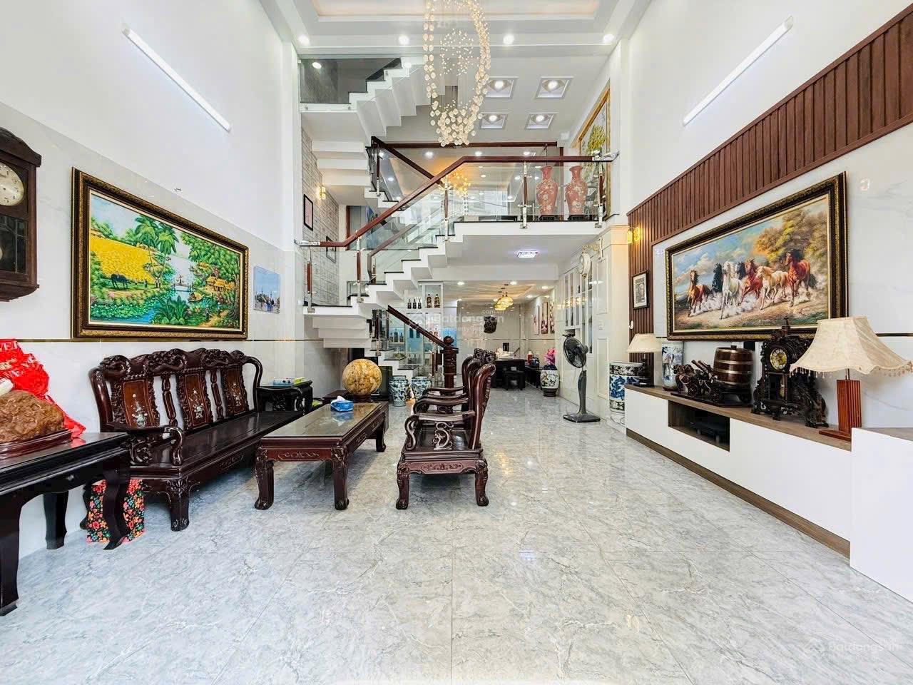 Dì Tư bán gấp nhà đẹp Nguyễn Công Hoan - P7 - Phú Nhuận. Gần Coopmart Rạch Miễu. 4tỷ080/78m2