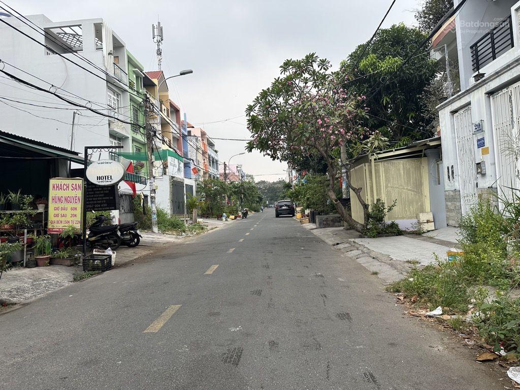 Bán nhà - 3 tầng - KDC Bình Hưng, Bình Chánh - 96m2 (4x24m) - Giá chỉ 8.999 tỷ