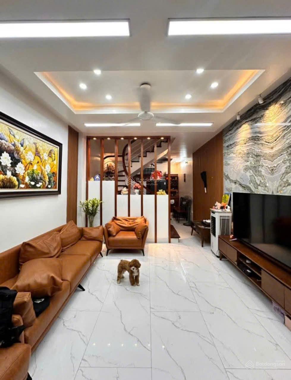 Chính chủ cần bán ngay nhà gần đô thị Vinhomes TÂY MỖ, NGÕ TO RỘNG, diện tích 50m2, 4 tầng, 5,6tỷ Chính chủ cần bán ngay nhà gần đô thị Vinhomes TÂY MỖ, NGÕ TO RỘNG, diện tích 50m2, 4 tầng, 5,6tỷ