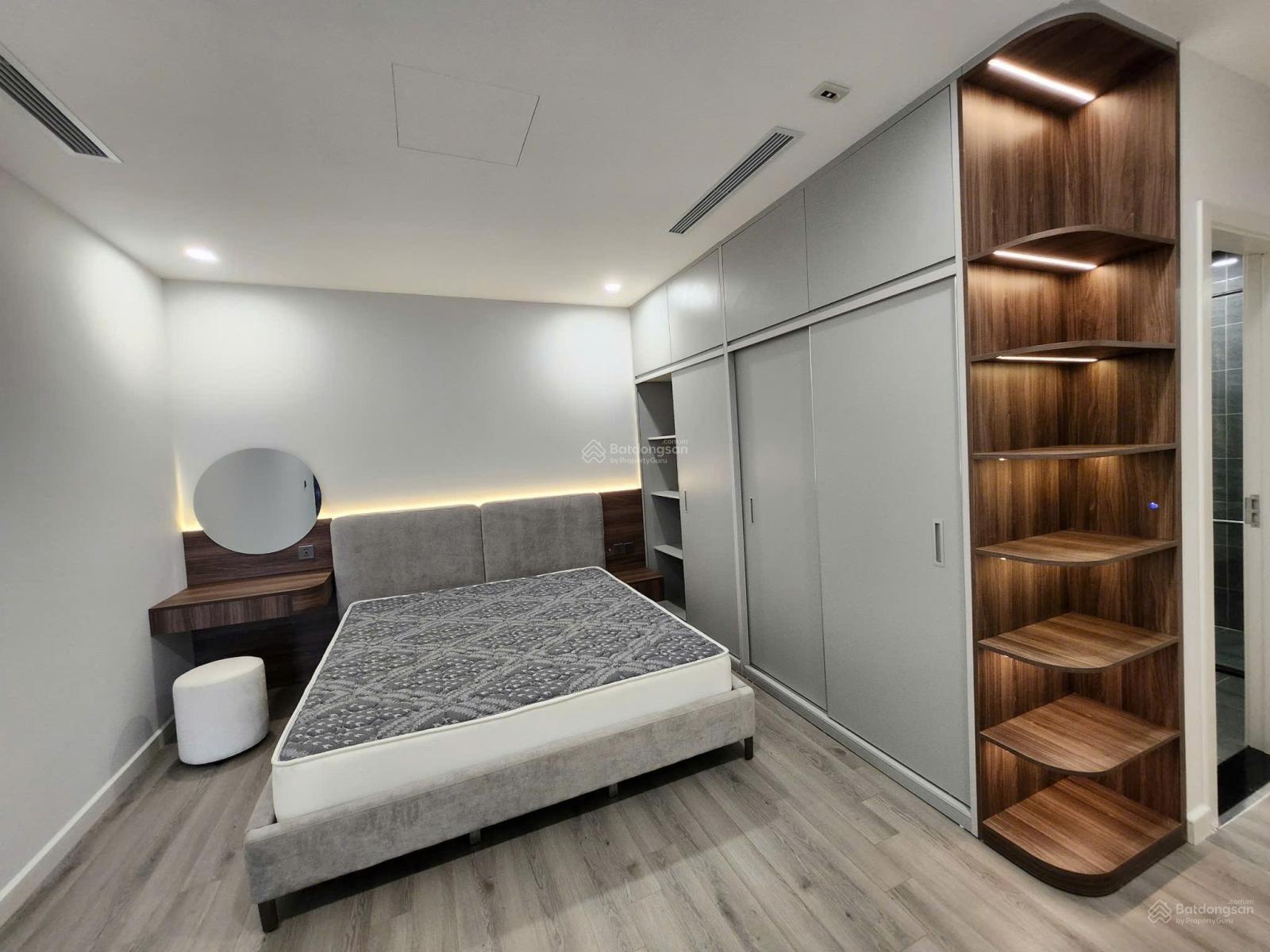 Cho thuê căn hộ 3PN, 2WC, 116m2 tại N04 Trần Duy Hưng, giá cực chất 20 triệu VND Cho thuê căn hộ 3PN, 2WC, 116m2 tại N04 Trần Duy Hưng, giá cực chất 20 triệu VND
